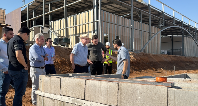 Prefeito visita canteiro de obras de novo cemitério em Sinop; empreendimento destina espaço para atendimento social captura de tela 2026 08 31 072701